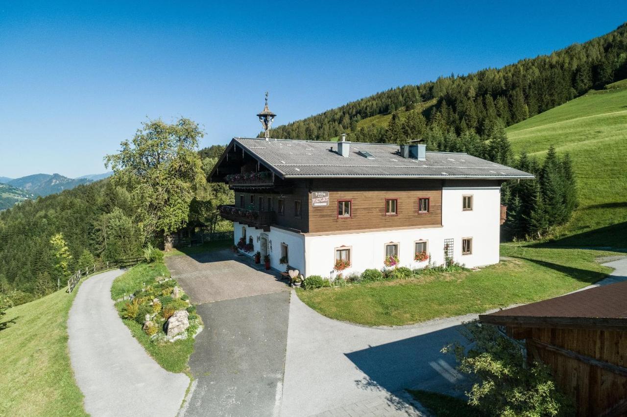 Pension Wiesfleck Taxenbach Exteriör bild